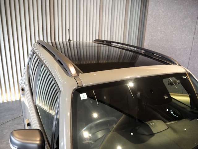 ジープ レネゲード ８０ｔｈアニバーサリーエディション R3年 (近畿) 99