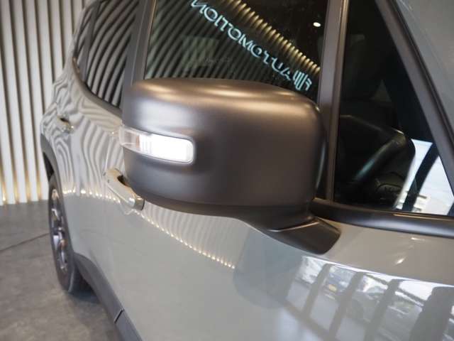 ジープ レネゲード ８０ｔｈアニバーサリーエディション R3年 (近畿) 99