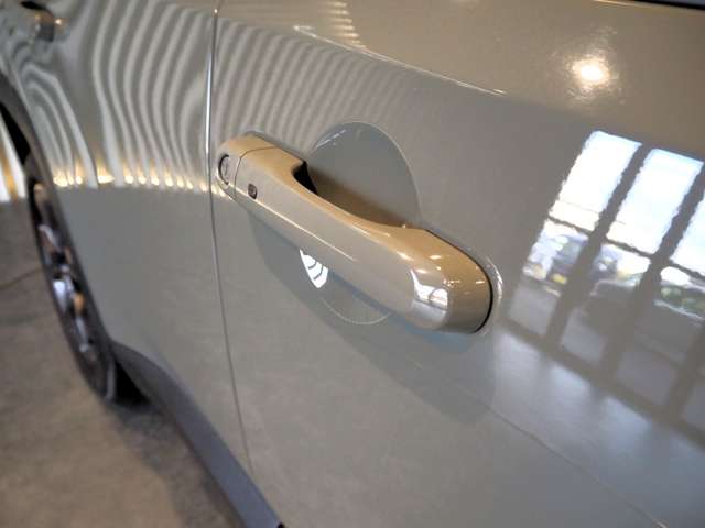 ジープ レネゲード ８０ｔｈアニバーサリーエディション R3年 (近畿) 99