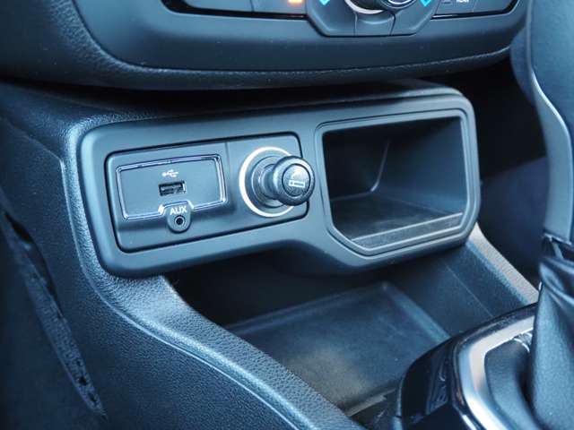 ジープ レネゲード ８０ｔｈアニバーサリーエディション R3年 (近畿) 99