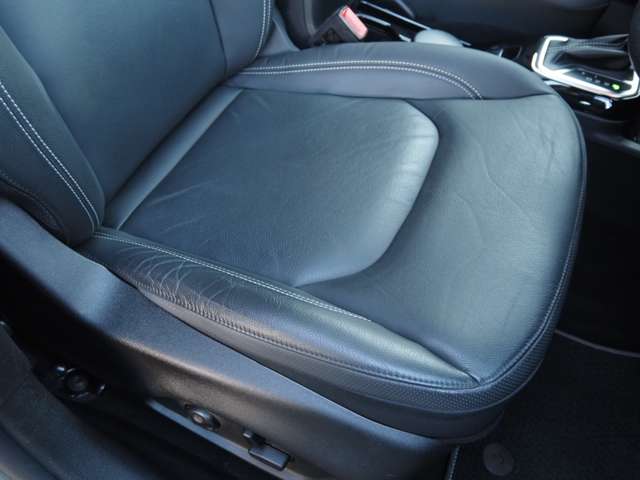 ジープ レネゲード ８０ｔｈアニバーサリーエディション R3年 (近畿) 99