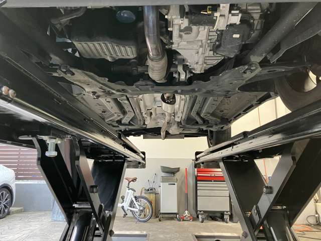 ジープ レネゲード ８０ｔｈアニバーサリーエディション R3年 (近畿) 99