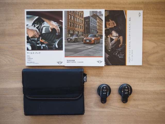 ミニ ミニ クーパー ５ドア ＤＣＴ H30年 (近畿) 99