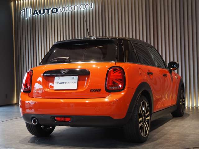 ミニ ミニ クーパー ５ドア ＤＣＴ H30年 (近畿) 99