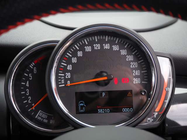 ミニ ミニ クーパー ５ドア ＤＣＴ H30年 (近畿) 99