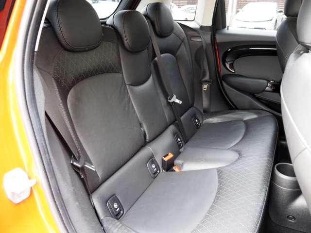 ミニ ミニ クーパー ５ドア ＤＣＴ H30年 (近畿) 99