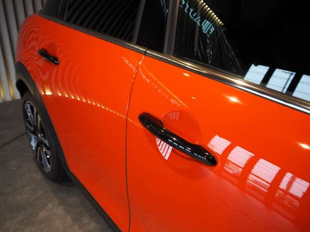 ミニ ミニ クーパー ５ドア ＤＣＴ H30年 (近畿) 99