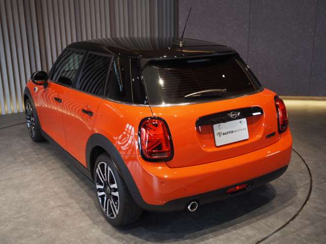 ミニ ミニ クーパー ５ドア ＤＣＴ H30年 (近畿) 99