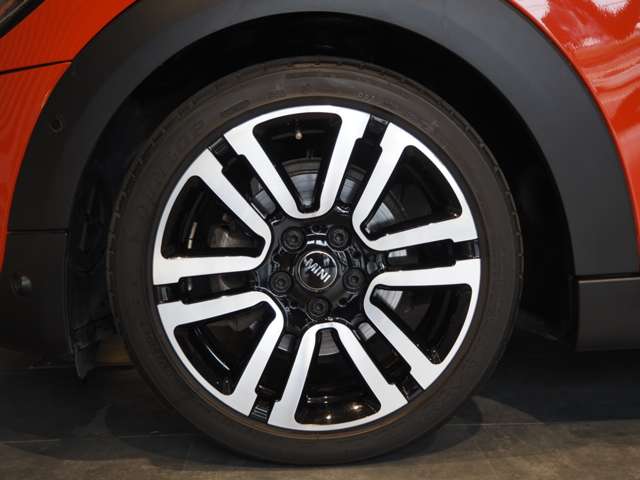 ミニ ミニ クーパー ５ドア ＤＣＴ H30年 (近畿) 99