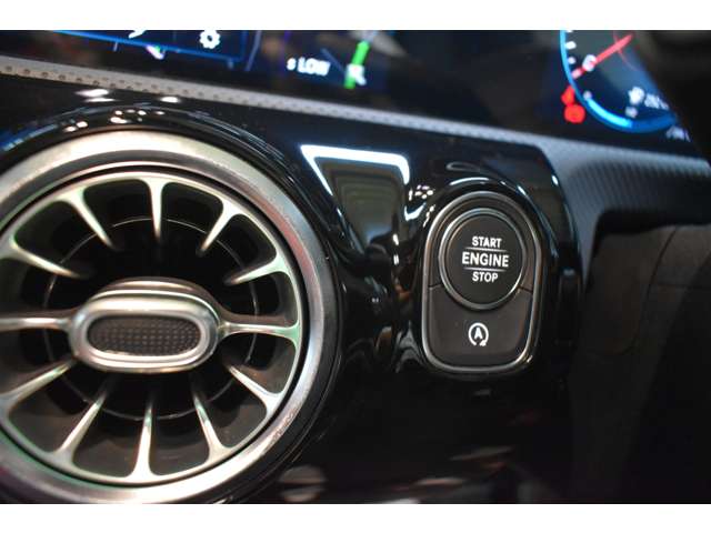 メルセデスベンツ ＣＬＡクラス ＣＬＡ２００Ｄ ＡＭＧライン ディーゼルターボ R1年 (関東) 99