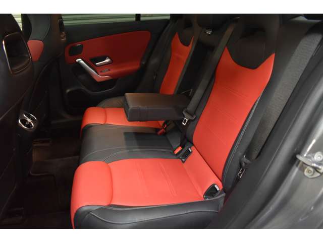 メルセデスベンツ ＣＬＡクラス ＣＬＡ２００Ｄ ＡＭＧライン ディーゼルターボ R1年 (関東) 99