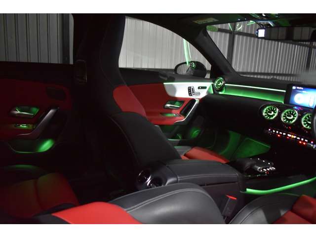 メルセデスベンツ ＣＬＡクラス ＣＬＡ２００Ｄ ＡＭＧライン ディーゼルターボ R1年 (関東) 99