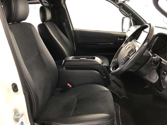 トヨタ ハイエースバン ２．７ スーパーＧＬ ダークプライムＩＩ ワイド ミドルルーフ ロングボディ ４ＷＤ R2年 (北海道) 99