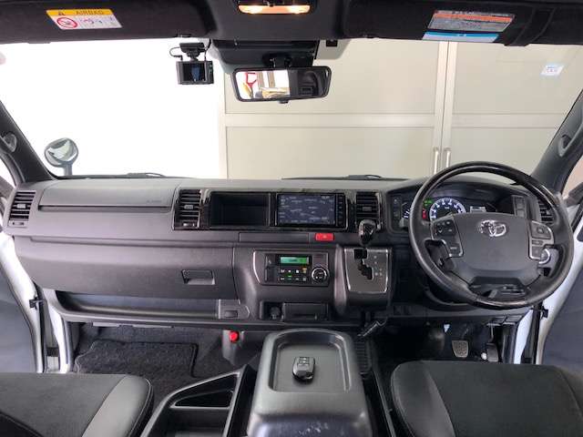 トヨタ ハイエースバン ２．７ スーパーＧＬ ダークプライムＩＩ ワイド ミドルルーフ ロングボディ ４ＷＤ R2年 (北海道) 99