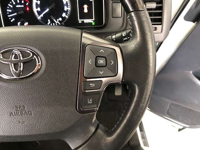 トヨタ ハイエースバン ２．７ スーパーＧＬ ダークプライムＩＩ ワイド ミドルルーフ ロングボディ ４ＷＤ R2年 (北海道) 99