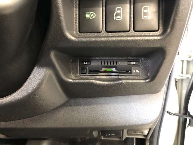 トヨタ ハイエースバン ２．７ スーパーＧＬ ダークプライムＩＩ ワイド ミドルルーフ ロングボディ ４ＷＤ R2年 (北海道) 99