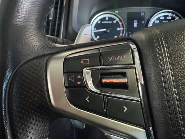 三菱 デリカ　Ｄ：５ ２．２ Ｐ ディーゼルターボ ４ＷＤ R1年 (東北) 99