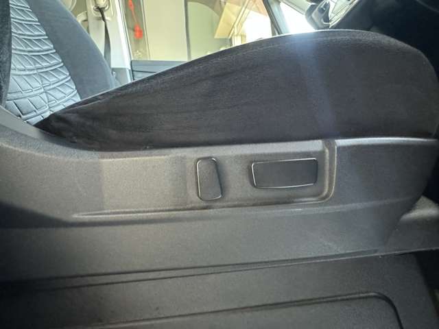 三菱 デリカ　Ｄ：５ ２．２ Ｐ ディーゼルターボ ４ＷＤ R1年 (東北) 99