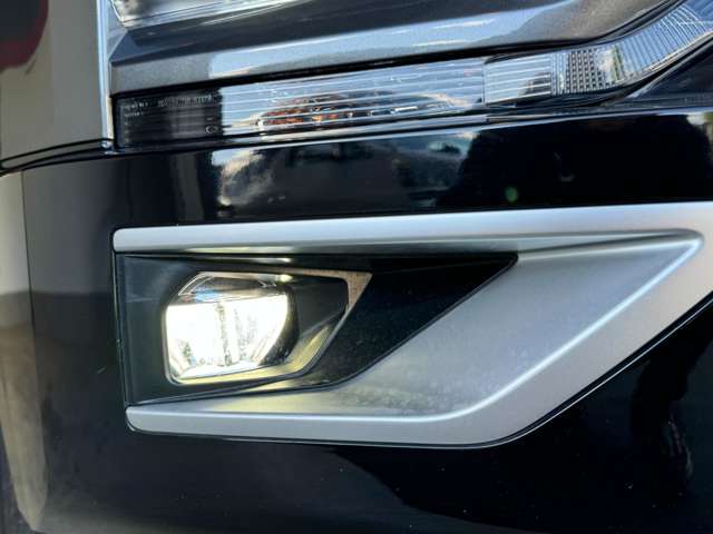 三菱 デリカ　Ｄ：５ ２．２ Ｐ ディーゼルターボ ４ＷＤ R1年 (東北) 99