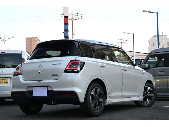 スズキ スイフト １．２ ハイブリッド ＭＺ R5年 (近畿) 99