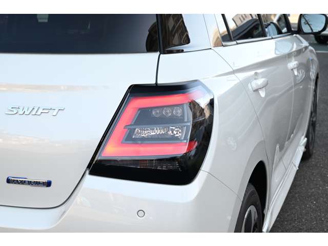 スズキ スイフト １．２ ハイブリッド ＭＺ R5年 (近畿) 99