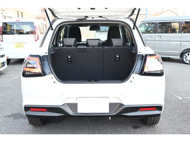 スズキ スイフト １．２ ハイブリッド ＭＺ R5年 (近畿) 99