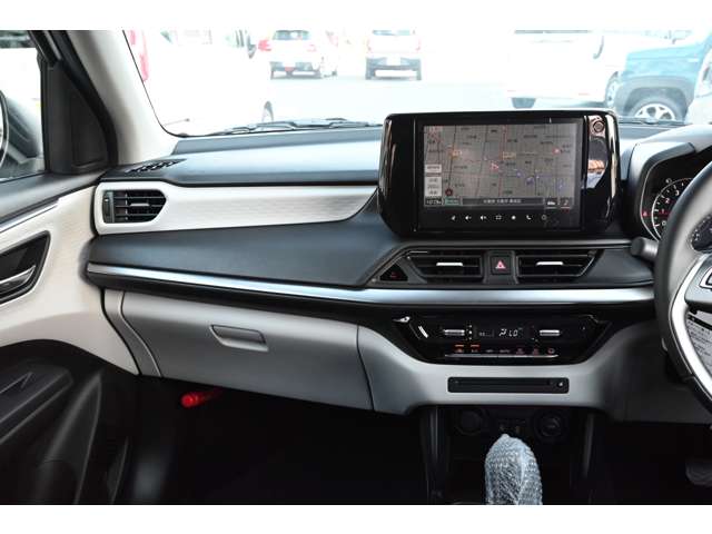 スズキ スイフト １．２ ハイブリッド ＭＺ R5年 (近畿) 99