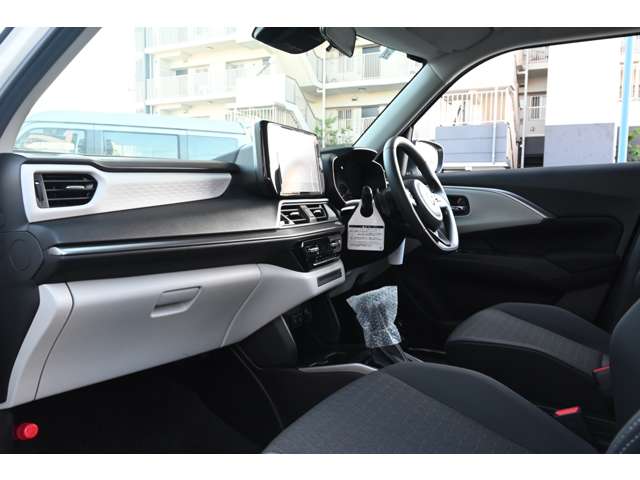 スズキ スイフト １．２ ハイブリッド ＭＺ R5年 (近畿) 99