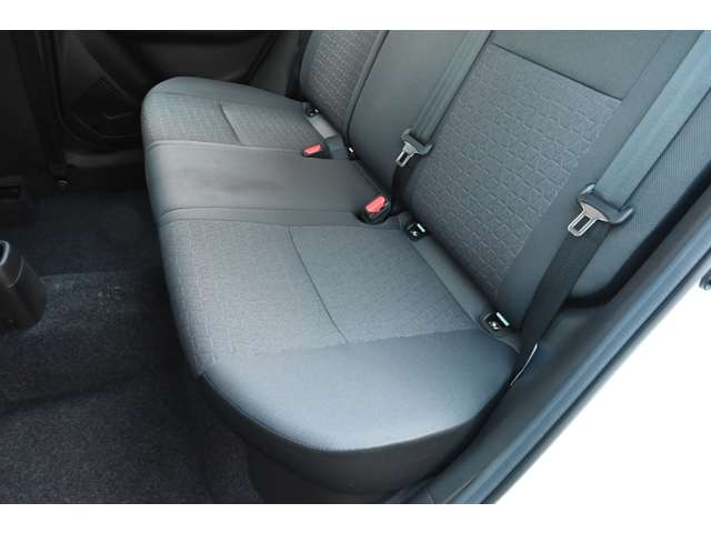 スズキ スイフト １．２ ハイブリッド ＭＺ R5年 (近畿) 99