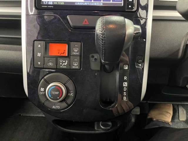 ダイハツ タント ６６０ カスタム ＲＳ トップエディション ＳＡＩＩＩ ４ＷＤ H29年 (北海道) 99