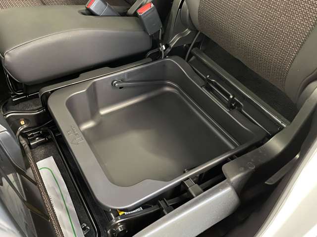 スズキ スペーシア ６６０ カスタム ハイブリッド ＸＳ ４ＷＤ R5年 (北海道) 99