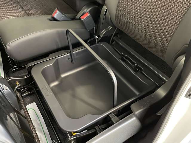 スズキ スペーシア ６６０ カスタム ハイブリッド ＸＳ ４ＷＤ R5年 (北海道) 99