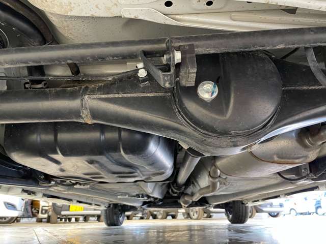 スズキ スペーシア ６６０ カスタム ハイブリッド ＸＳ ４ＷＤ R5年 (北海道) 99