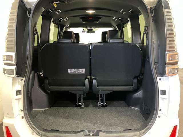 トヨタ ヴォクシー ２．０ ＺＳ 煌ＩＩＩ ４ＷＤ R3年 (北海道) 99