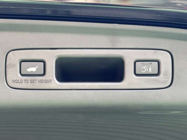 ホンダ ＺＲ－Ｖ ２．０ Ｅ：ＨＥＶ Ｚ R7年 (東海) 99