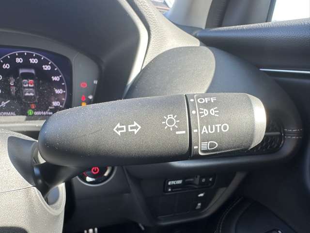 ホンダ ＺＲ－Ｖ ２．０ Ｅ：ＨＥＶ Ｚ R7年 (東海) 99