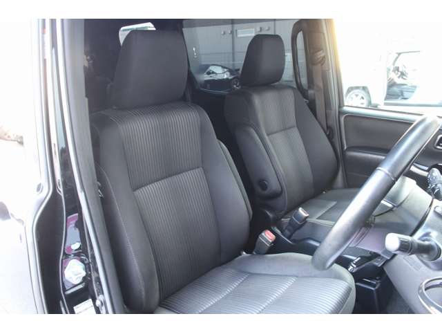 トヨタ ヴォクシー ２．０ ＺＳ H29年 (関東) 99