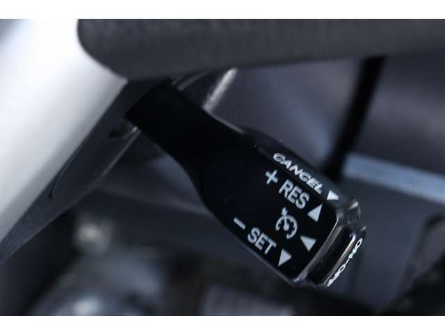 トヨタ ヴォクシー ２．０ ＺＳ H29年 (関東) 99