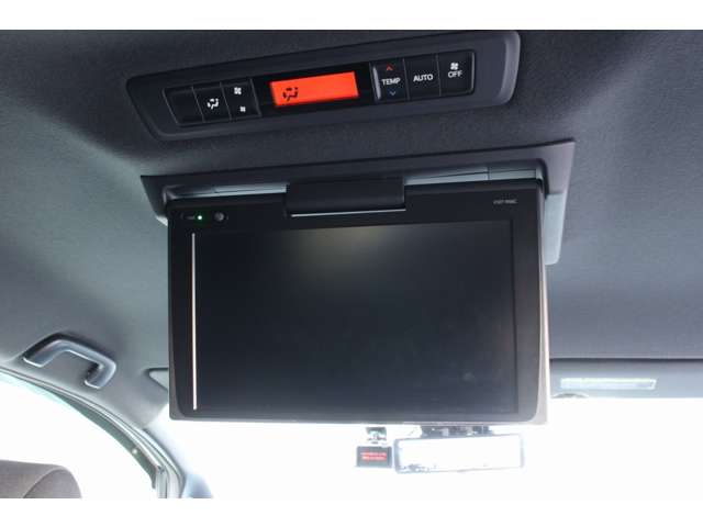 トヨタ ヴォクシー ２．０ ＺＳ H29年 (関東) 99