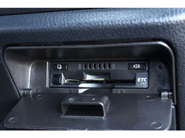 トヨタ ヴォクシー ２．０ ＺＳ H29年 (関東) 99