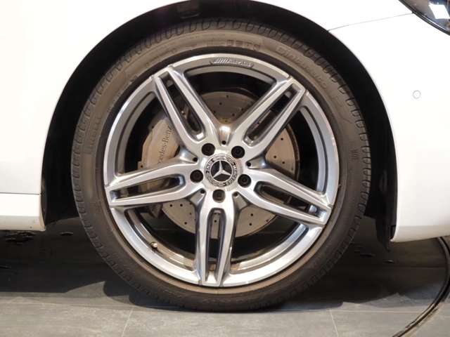 メルセデスベンツ Ｅクラスワゴン Ｅ２００ アバンギャルド （ＢＳＧ搭載モデル） ＡＭＧライン R1年 (近畿) 99