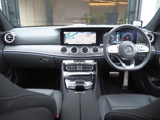 メルセデスベンツ Ｅクラスワゴン Ｅ２００ アバンギャルド （ＢＳＧ搭載モデル） ＡＭＧライン R1年 (近畿) 99