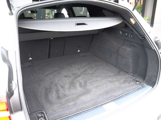 メルセデスベンツ Ｅクラスワゴン Ｅ２００ アバンギャルド （ＢＳＧ搭載モデル） ＡＭＧライン R1年 (近畿) 99