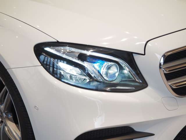 メルセデスベンツ Ｅクラスワゴン Ｅ２００ アバンギャルド （ＢＳＧ搭載モデル） ＡＭＧライン R1年 (近畿) 99