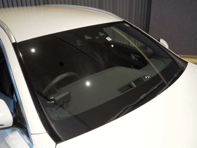 メルセデスベンツ Ｅクラスワゴン Ｅ２００ アバンギャルド （ＢＳＧ搭載モデル） ＡＭＧライン R1年 (近畿) 99