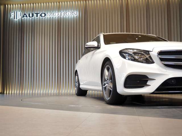 メルセデスベンツ Ｅクラスワゴン Ｅ２００ アバンギャルド （ＢＳＧ搭載モデル） ＡＭＧライン R1年 (近畿) 99