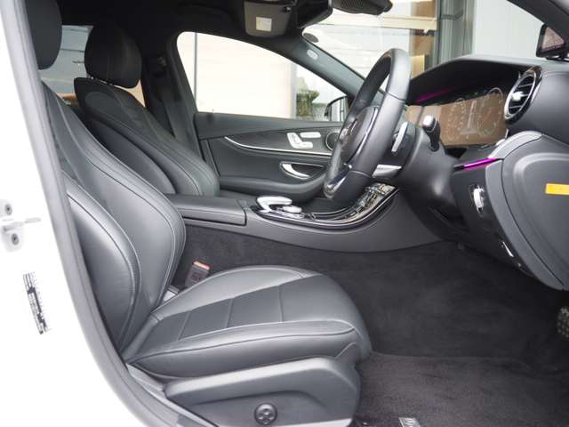 メルセデスベンツ Ｅクラスワゴン Ｅ２００ アバンギャルド （ＢＳＧ搭載モデル） ＡＭＧライン R1年 (近畿) 99