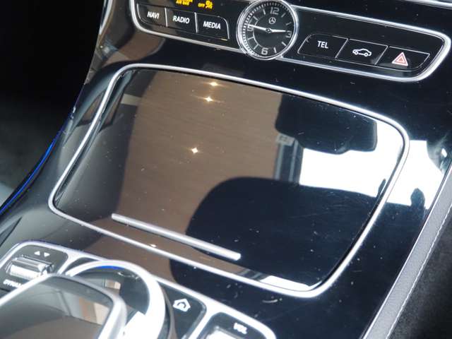 メルセデスベンツ Ｅクラスワゴン Ｅ２００ アバンギャルド （ＢＳＧ搭載モデル） ＡＭＧライン R1年 (近畿) 99