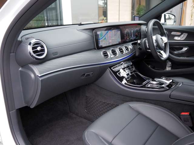 メルセデスベンツ Ｅクラスワゴン Ｅ２００ アバンギャルド （ＢＳＧ搭載モデル） ＡＭＧライン R1年 (近畿) 99