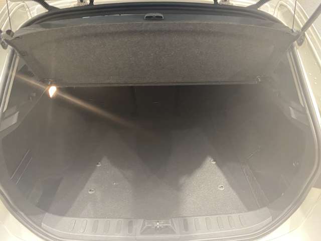 ＢＭＷ Ｘ１ Ｓドライブ １８Ｉ H25年 (九州・沖縄) 99